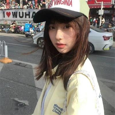 一亲芳泽